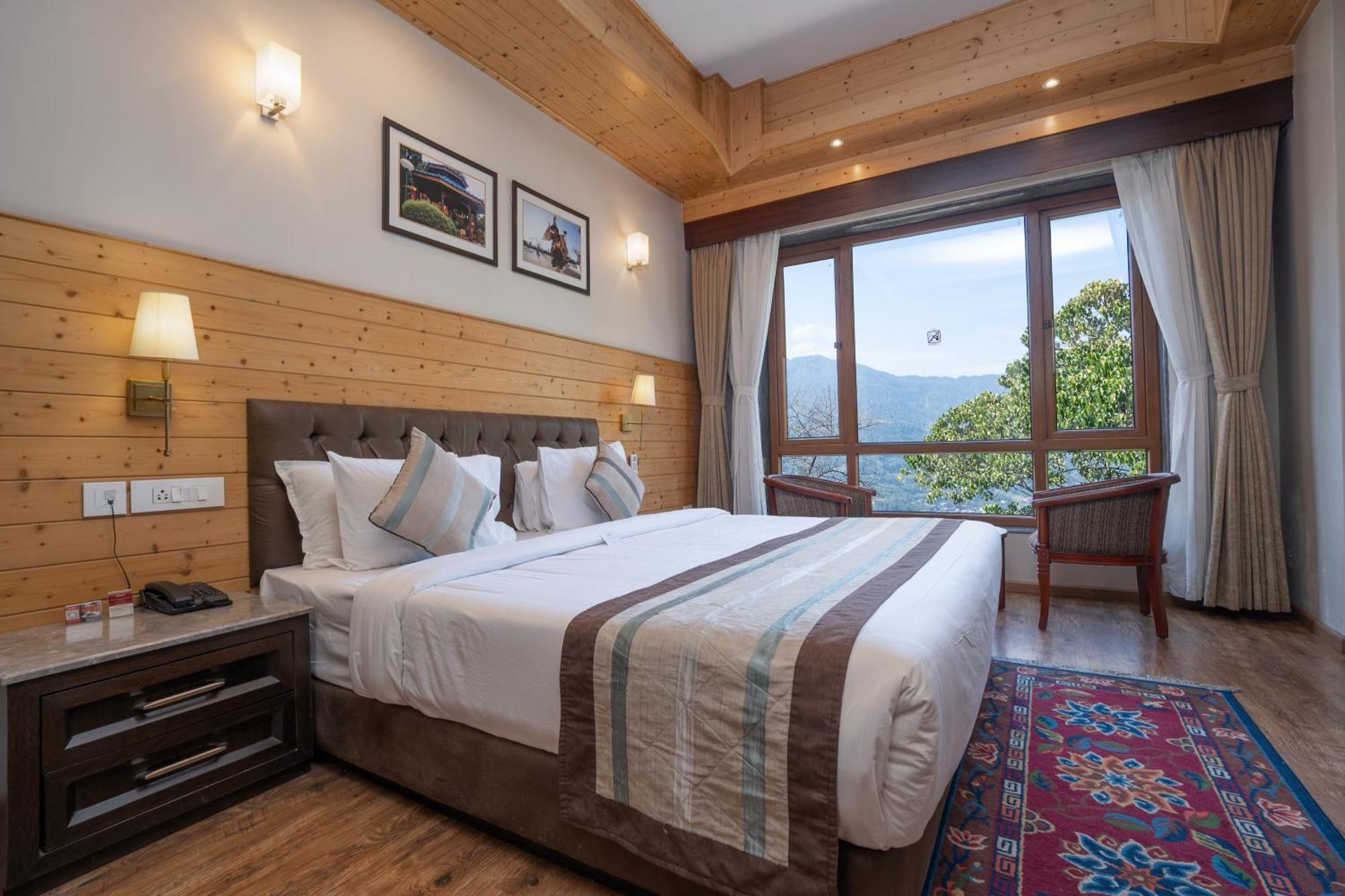 Summit Alpine Abode Hotel 5 Mins From Mg Marg 강토크 외부 사진