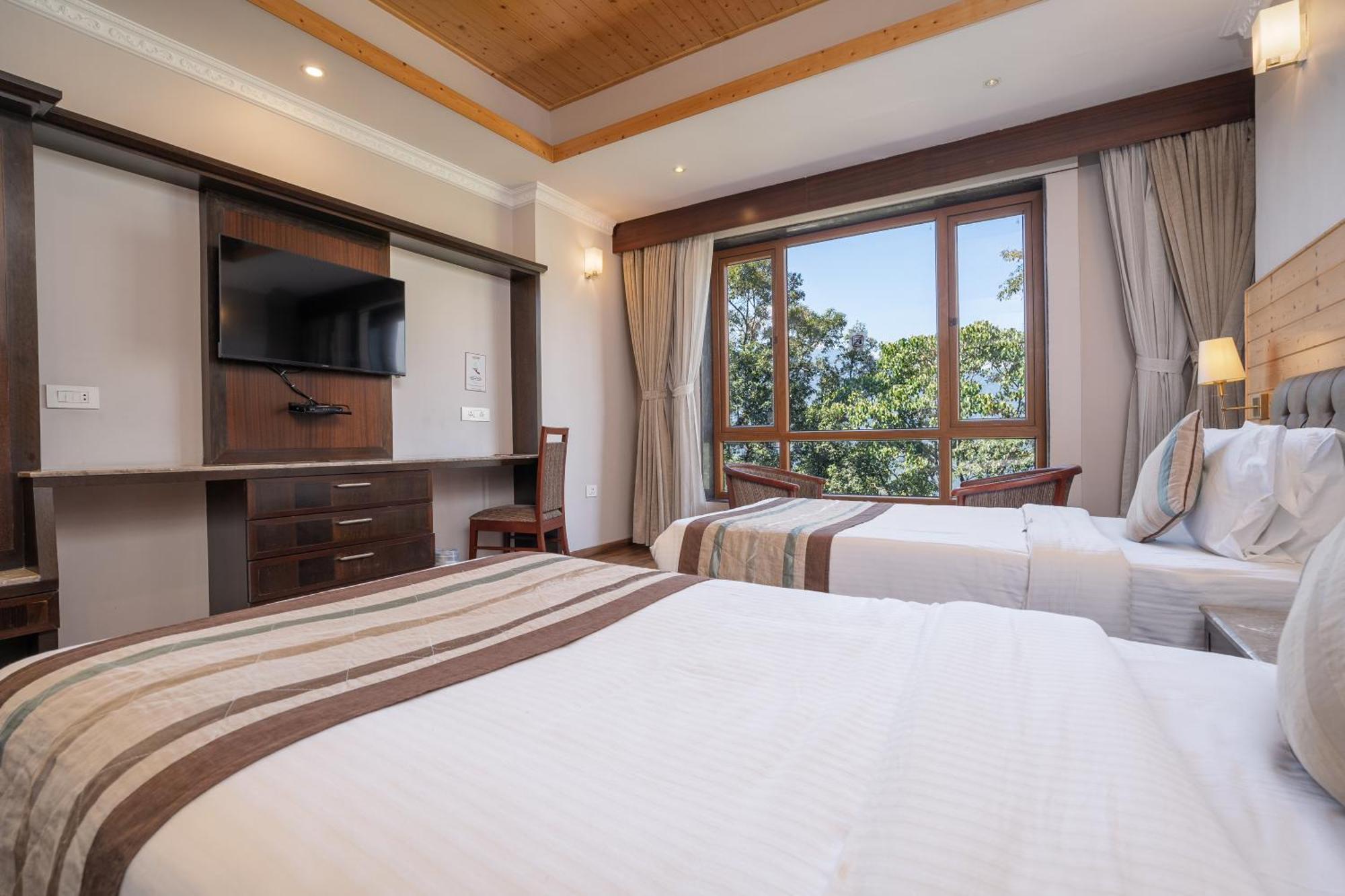 Summit Alpine Abode Hotel 5 Mins From Mg Marg 강토크 외부 사진